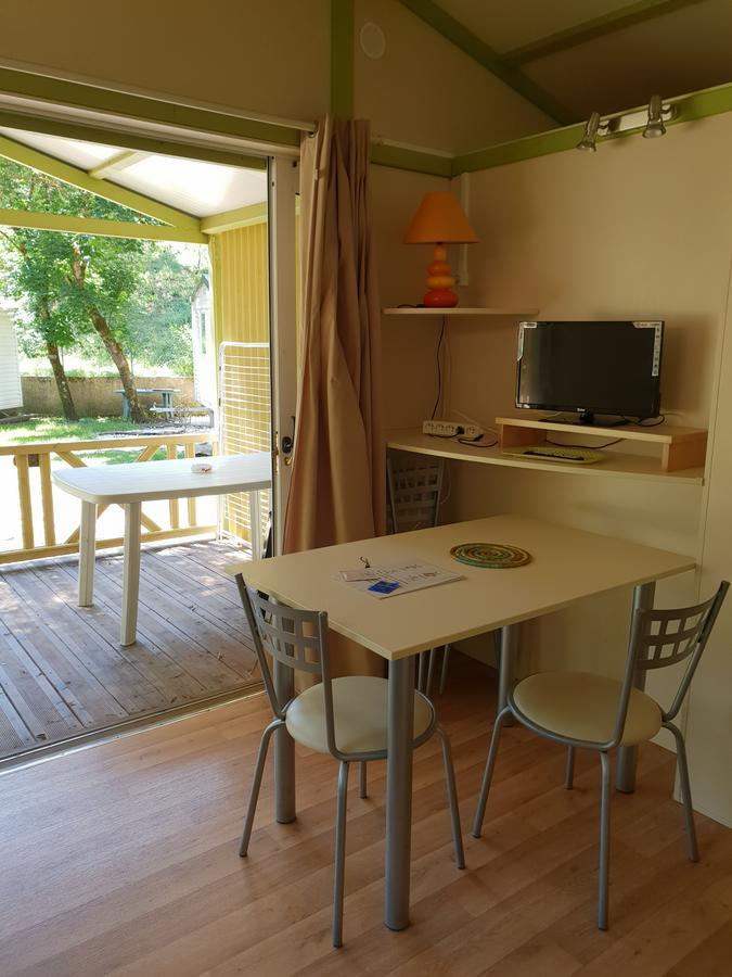 Camping Le Pesquier Hotel กาสเตลลาน ภายนอก รูปภาพ